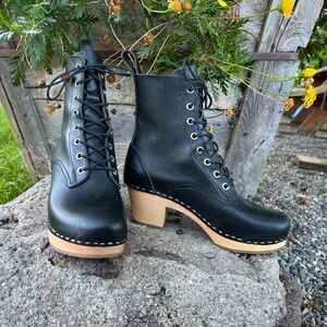 Swedish Hasbeens black lace up boots size 6